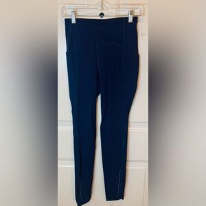 Women's Lululemon Navy Blue Leggings with Pockets